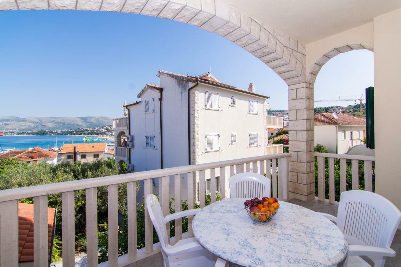 Apartmani Juric Trogir Exterior foto