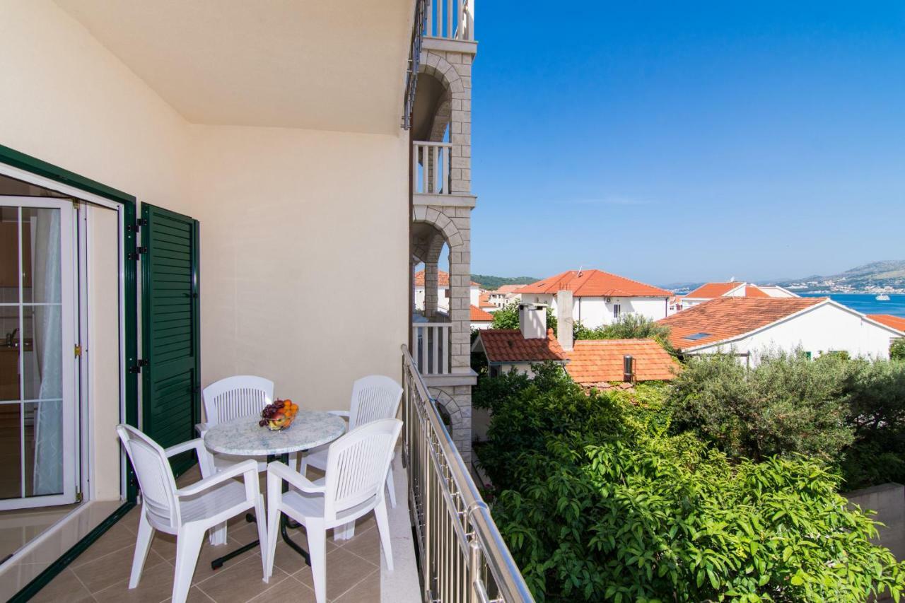 Apartmani Juric Trogir Exterior foto