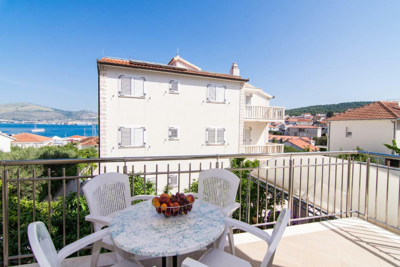 Apartmani Juric Trogir Exterior foto