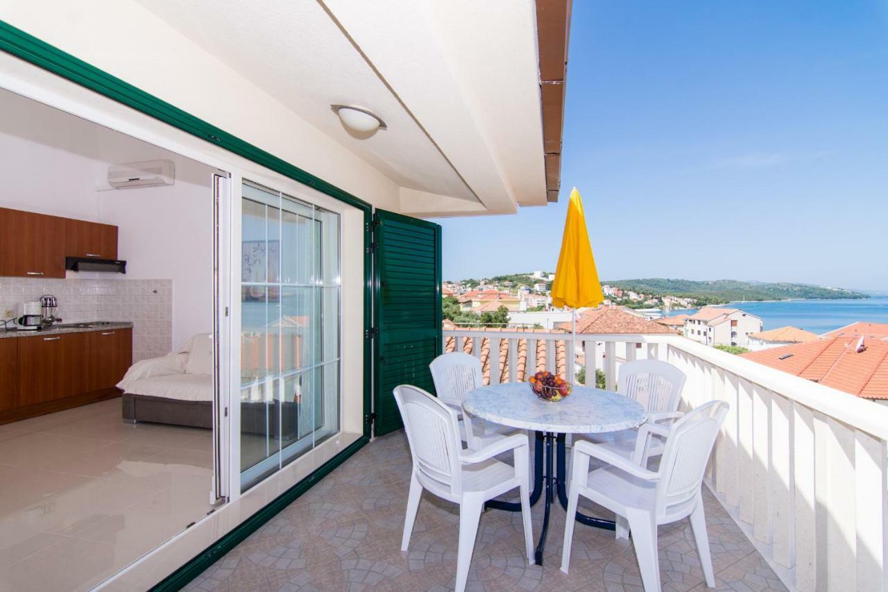 Apartmani Juric Trogir Exterior foto